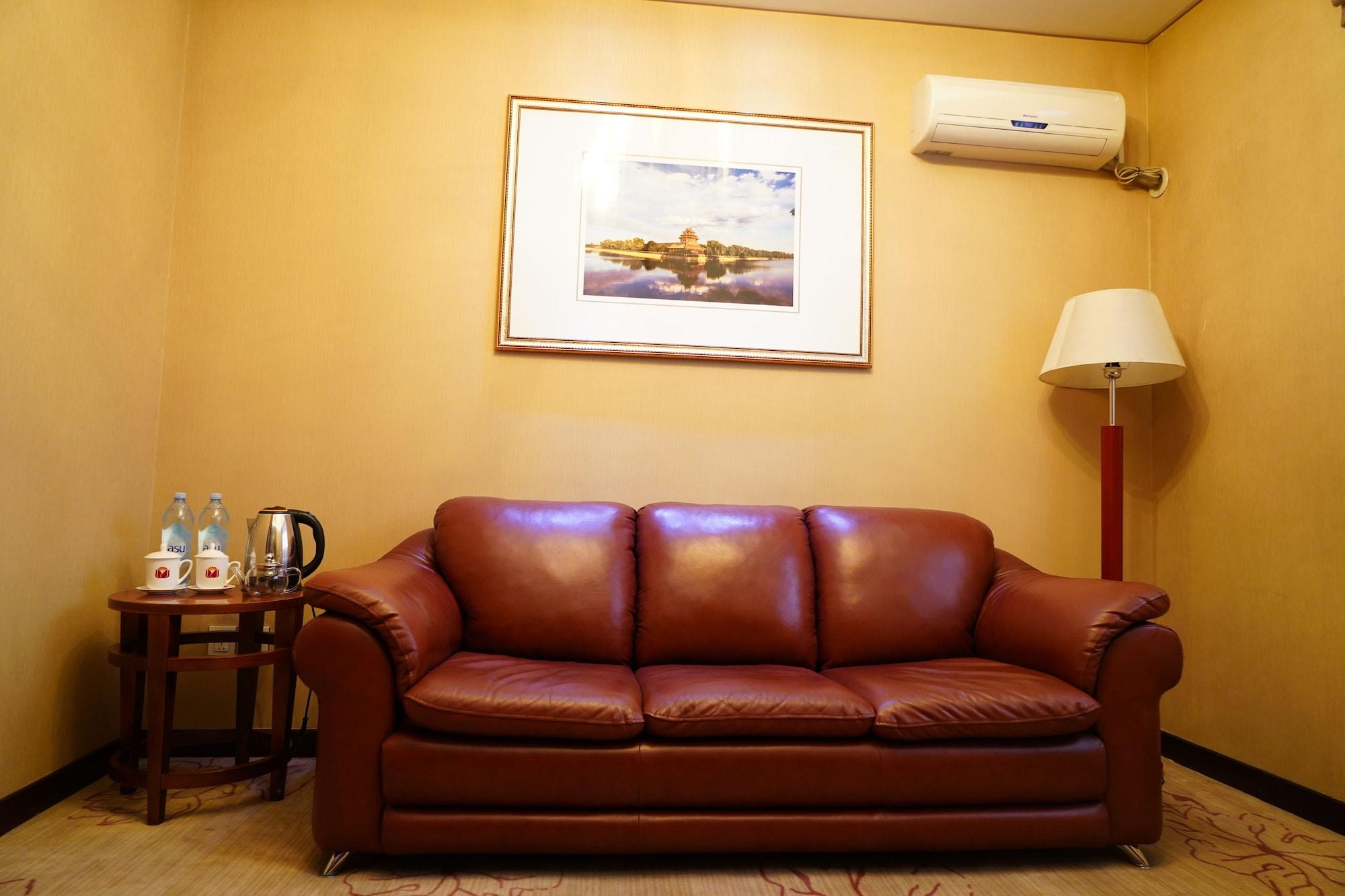 Soluxe Hotel Almaty Luaran gambar